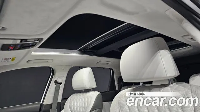 Hyundai Santafe 2023 — фото 19