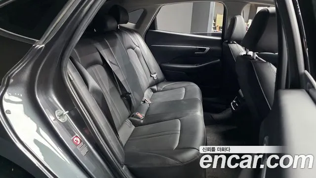 Hyundai Sonata 2020 — фото 12