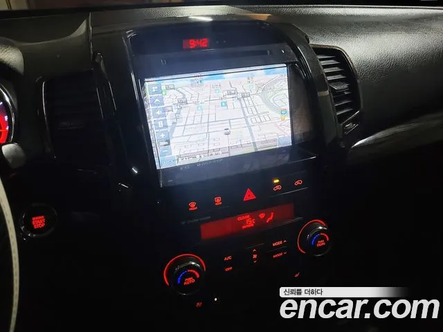 Kia Sorento 2012 — фото 14