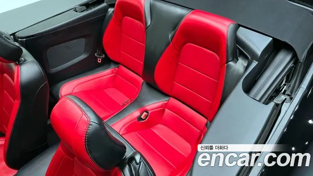 Ford Mustang 2020 — фото 12