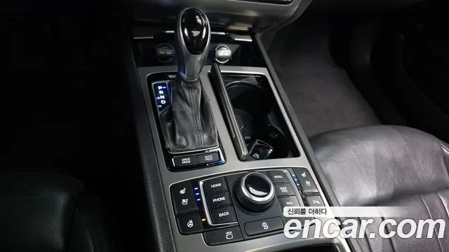 Hyundai Genesis 2015 — фото 9