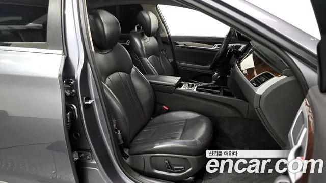 Hyundai Genesis 2015 — фото 10