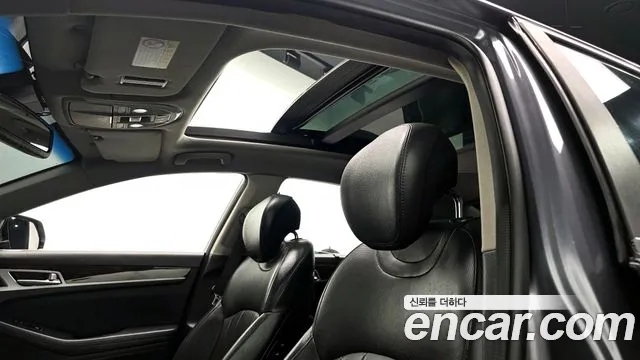 Hyundai Genesis 2015 — фото 17