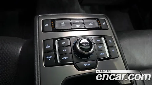 Hyundai Genesis 2015 — фото 18