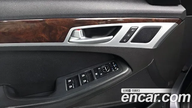 Hyundai Genesis 2015 — фото 19