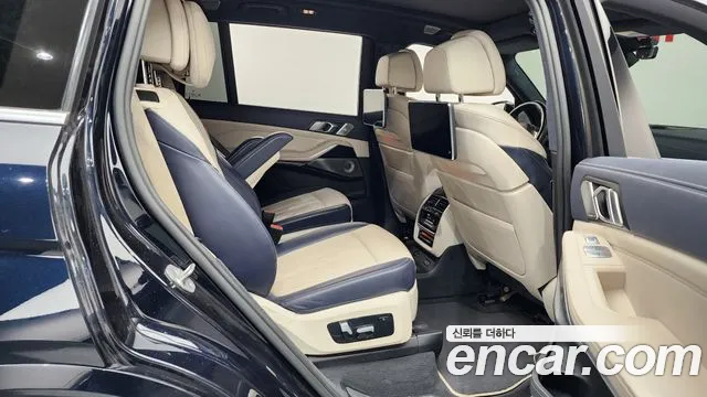BMW X7 2021 — фото 12