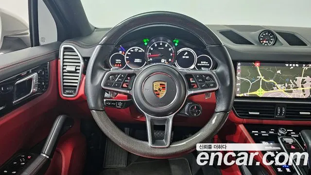 Porsche Cayenne 2021 — фото 13