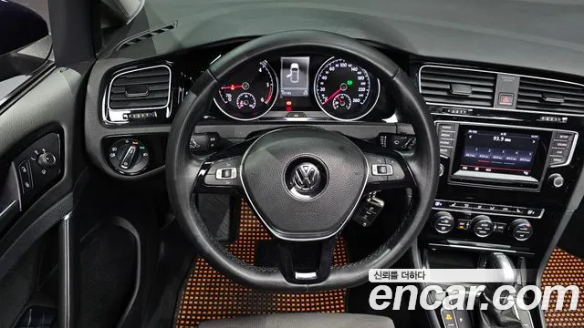 Volkswagen Golf 2015 — фото 13