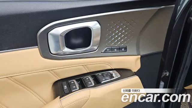 Kia Sorento 2022 — фото 17