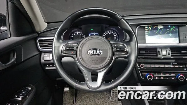 Kia K5 2016 — фото 13