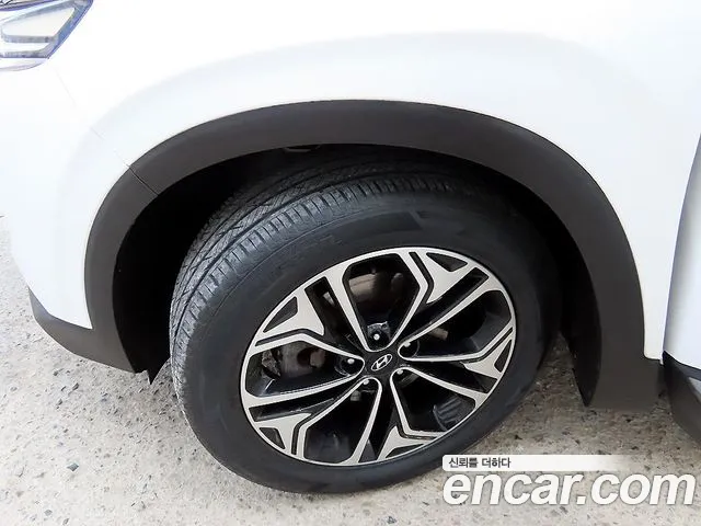 Hyundai Santafe 2019 — фото 20