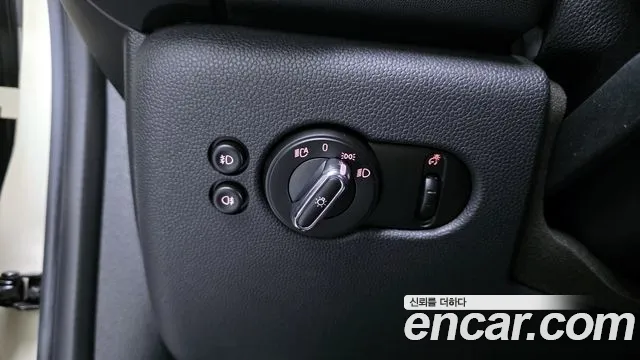 Mini Cooper 2015 — фото 19