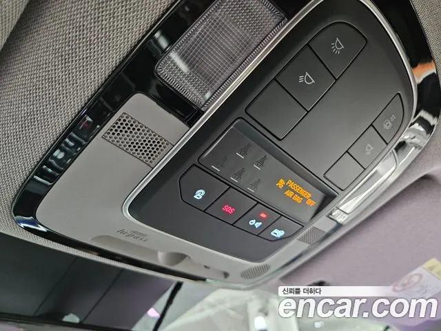 Hyundai Santafe 2021 — фото 19