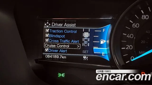 Ford Explorer 2017 — фото 16