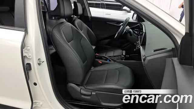 Kia Niro 2022 — фото 16