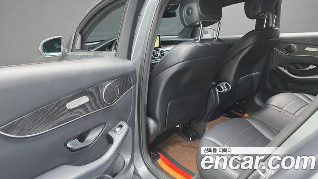 Mercedes-Benz GLC-Class 2019 — фото 18