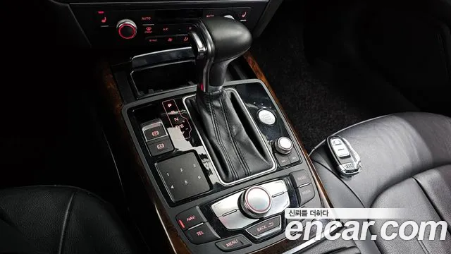Audi A7 2015 — фото 9