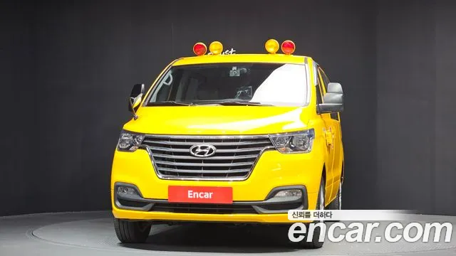 Hyundai Starex 2019 — фото 3