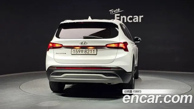 Hyundai Santafe 2022 — фото 4