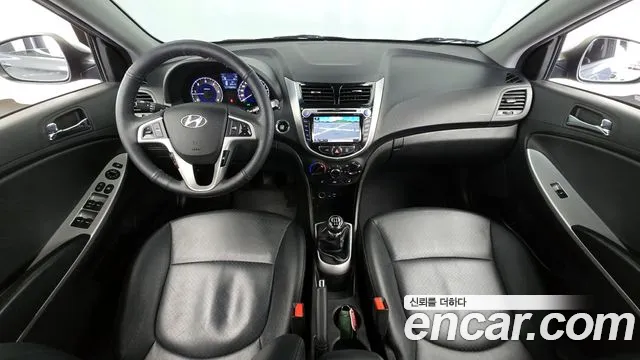 Hyundai Accent 2015 — фото 10