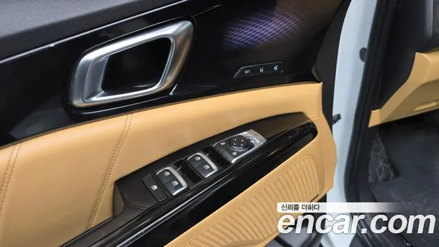 Kia Canival 2022 — фото 15