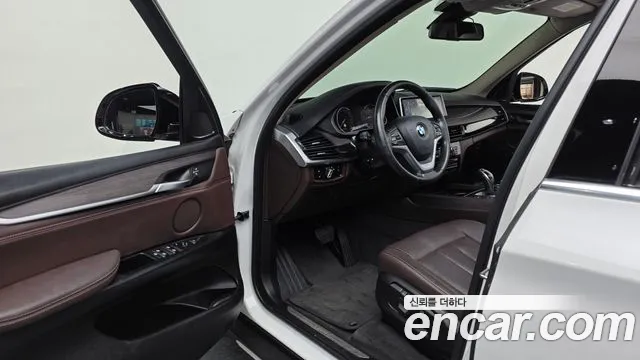 BMW X5 2016 — фото 10