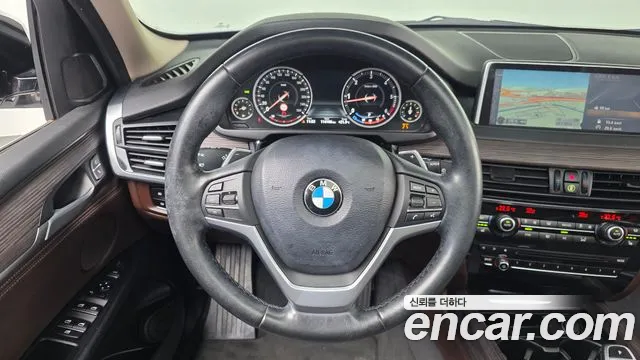 BMW X5 2016 — фото 14