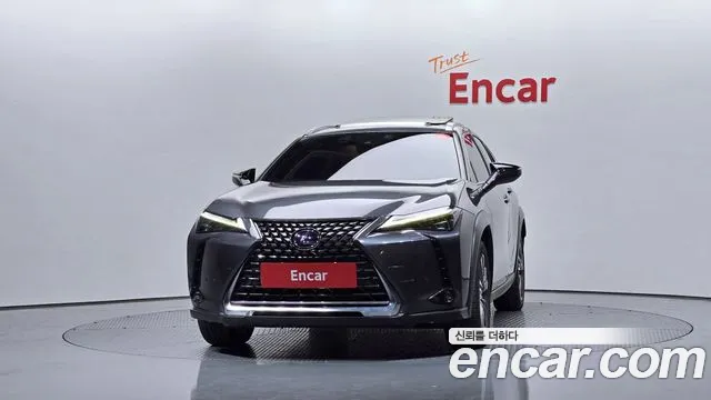 Lexus UX 2022 — фото 3