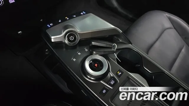 Kia EV6 2023 — фото 11