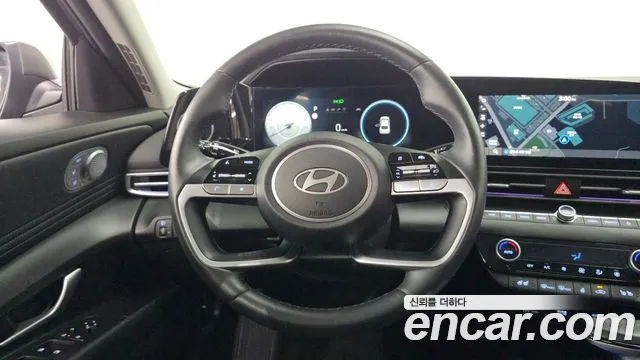 Hyundai AVANTE 2024 — фото 17