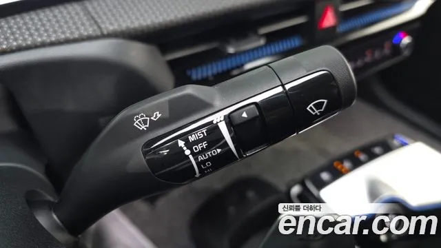 Kia EV6 2022 — фото 15