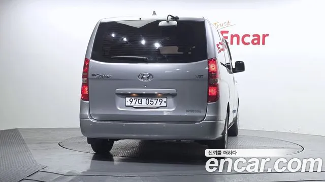 Hyundai Starex 2020 — фото 4
