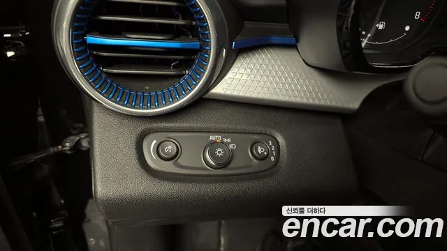 ChevroletGMDaewoo Trax 2024 — фото 17