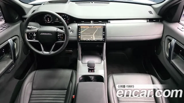 Land Rover Discovery Sport 2025 — фото 7