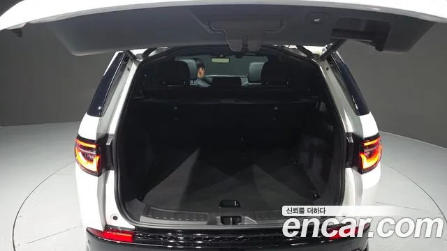 Land Rover Discovery Sport 2025 — фото 20