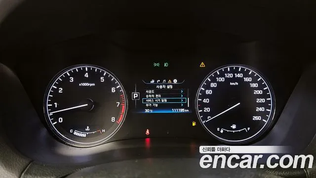 Hyundai Genesis 2015 — фото 11