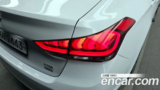 Hyundai Genesis 2015 — фото 9