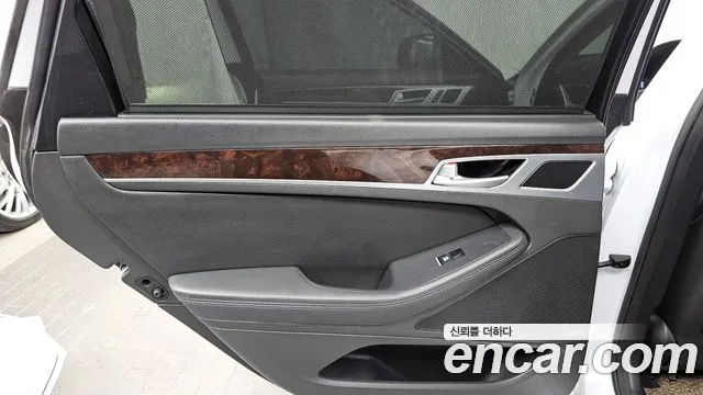 Hyundai Genesis 2015 — фото 15