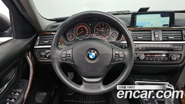 BMW 3-Series 2015 — фото 13