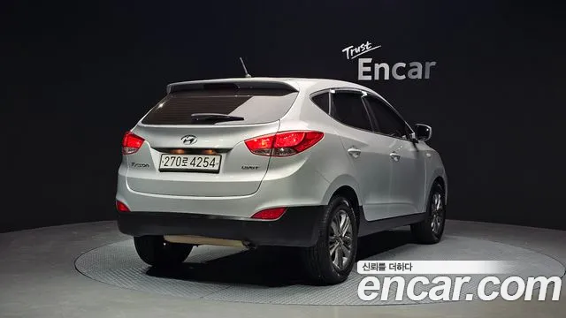 Hyundai Tucson 2015 — фото 2