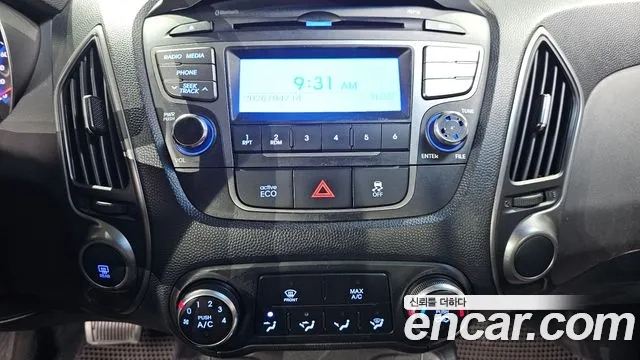 Hyundai Tucson 2015 — фото 15