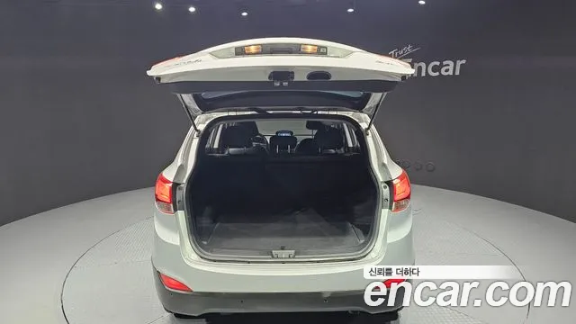Hyundai Tucson 2015 — фото 19