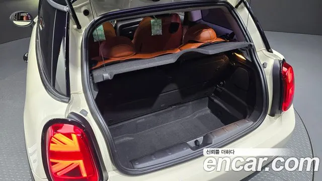 Mini Cooper 2015 — фото 18