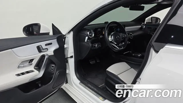 Mercedes-Benz CLA-Class 2021 — фото 10