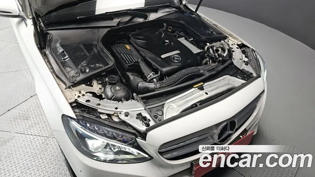 Mercedes-Benz C-Class 2018 — фото 6
