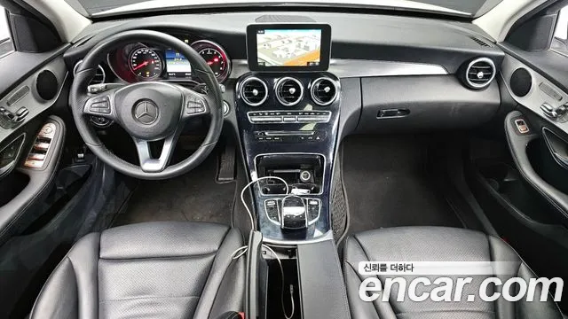 Mercedes-Benz C-Class 2018 — фото 7