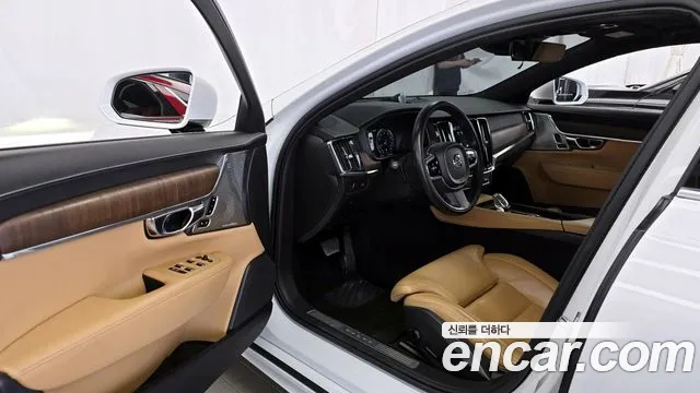 Volvo S90 2021 — фото 13