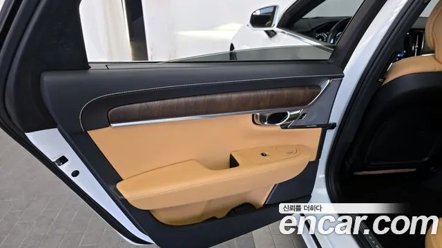Volvo S90 2021 — фото 15