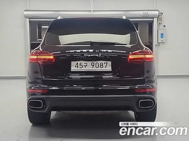 Porsche Cayenne 2015 — фото 4