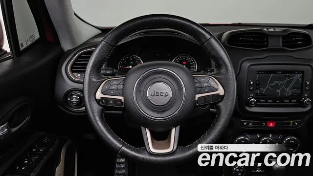 Jeep Renegade 2015 — фото 18